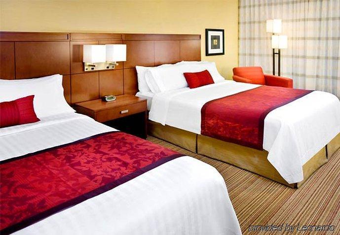 Courtyard By Marriott Pittsburgh Airport Hotel Coraopolis Cameră foto